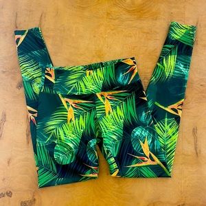 Onzie Legging - small